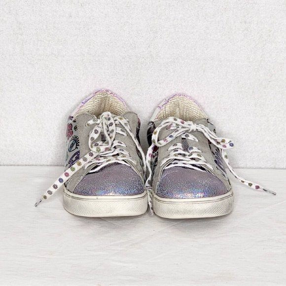 Steve Madden JBUBBLE Graffiti Sneakers Girls Metallic Sparkle Shoes - Picture 2 of 7